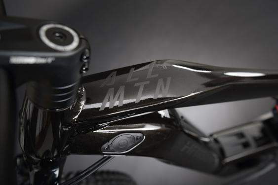 Haibike AllMtn 5 44 cm '21 fekete/titánium elektromos kerékpár