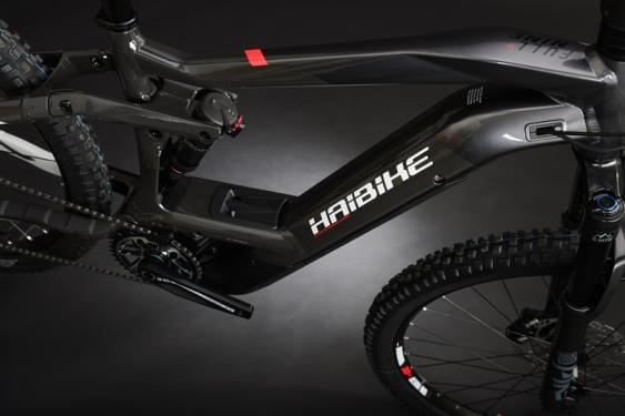 Haibike FullNine 9 50 cm '21 fekete/titánium/fehér elektromos kerékpár