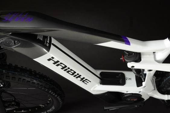 Haibike FullSeven 8 47 cm '21 fekete/fehér elektromos kerékpár