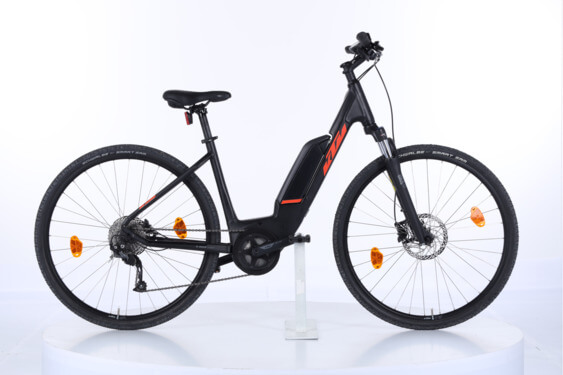 KTM MACINA CROSS A410 US46 cm '22 fekete elektromos kerékpár -használt (vsz:KS211211147)