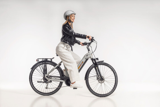 Rideonic Trekking 1.0 500Wh US50 cm '23 ezüst elektromos kerékpár