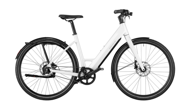 RM UBN Six silent TR51 cm '23 fehér elektromos kerékpár (430Wh, ControlHub)