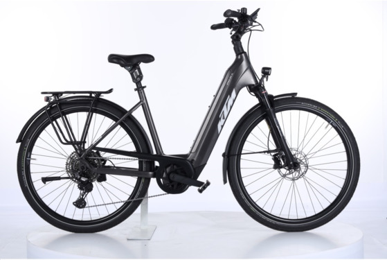 KTM MACINA STYLE 820 XL US51cm '26 szürke elektromos kerékpár