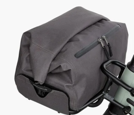 RM Superdelite GT vario HS 51 cm '22 ezüst elektromos kerékpár (1125Wh, Nyon, első csomagtartó)