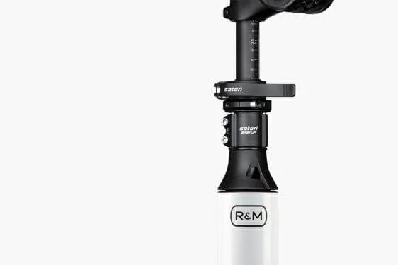 RM Packster 70 vario '23 fehér elektromos kerékpár (625 Wh, Purion, Csomagtartó)