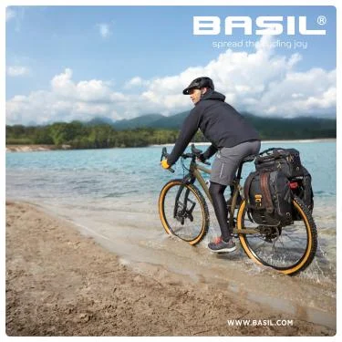 Basil csomagtartó táska Miles Tarpaulin trunkbag, fekete/narancs