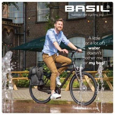Basil hátizsák Urban Dry matt fekete