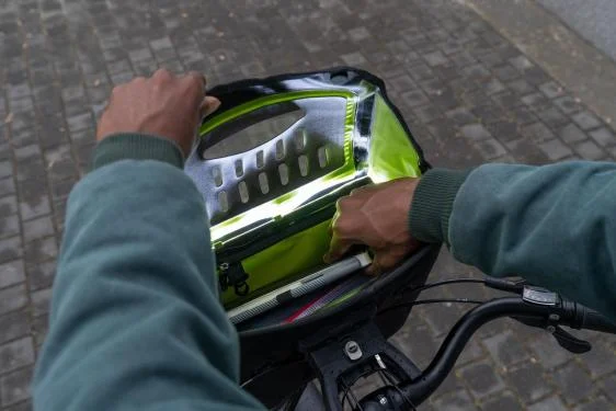 Ortlieb táska kormányra E-Glow fekete 7L